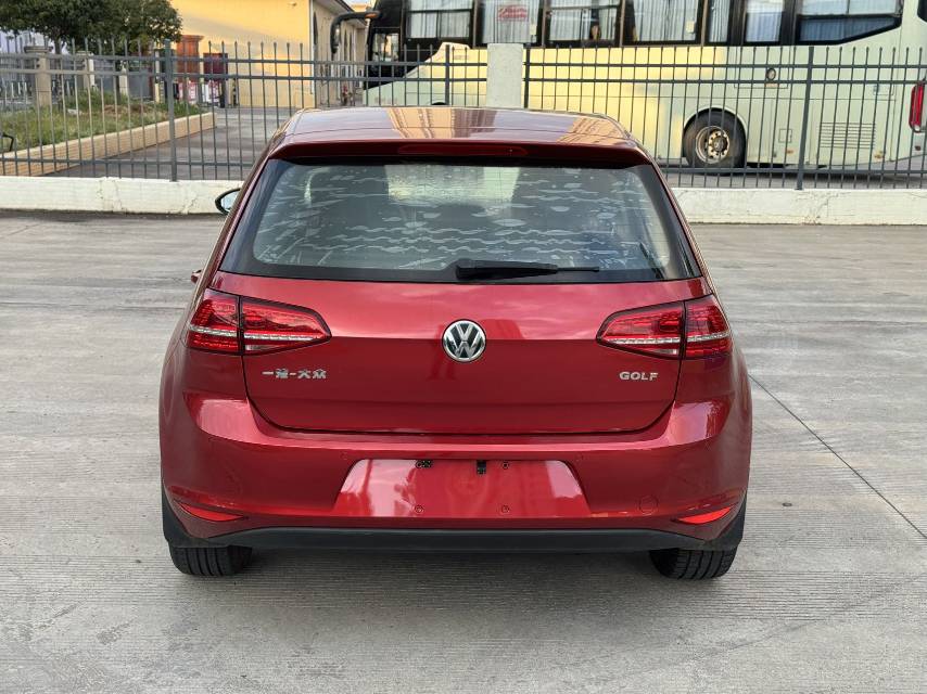 Volkswagen Golf 2016 car image #5