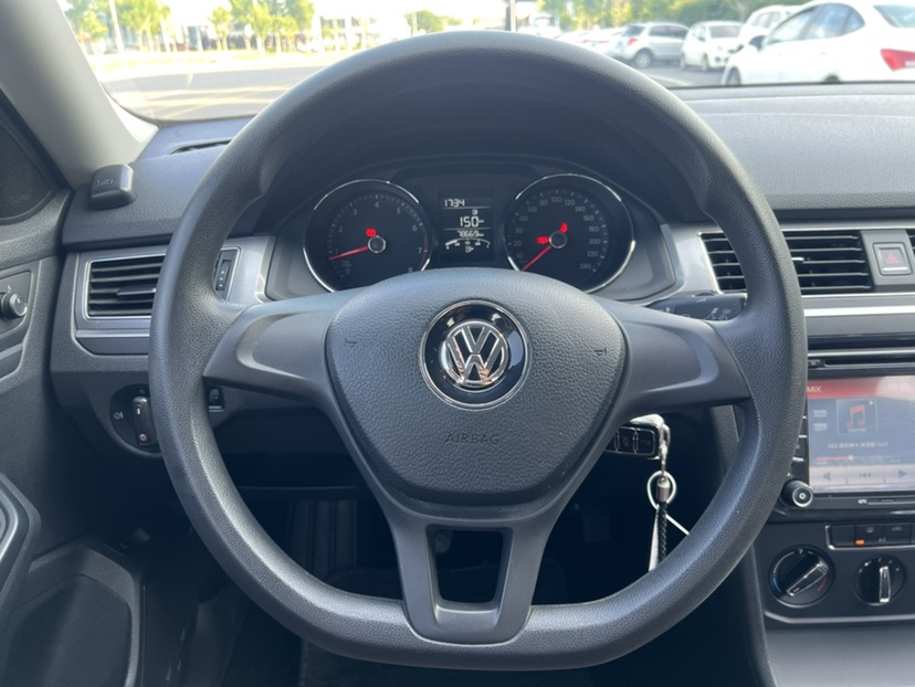 Volkswagen Bora 2016 #5 Volkswagen Bora 2016 car image #5