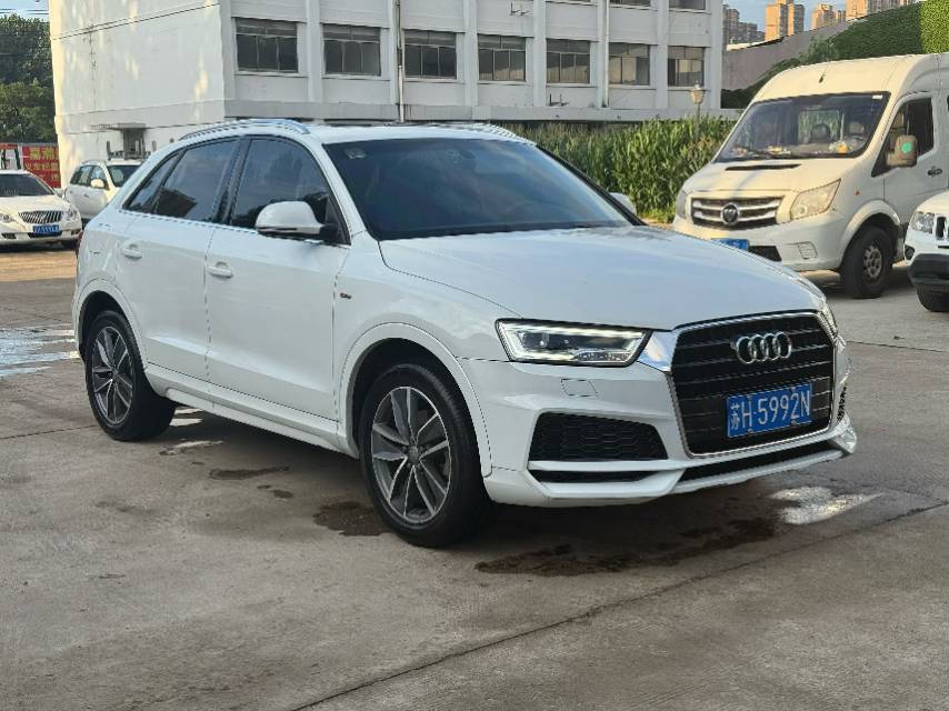 Audi Q3 2019 #3 Audi Q3 2019 car image #3