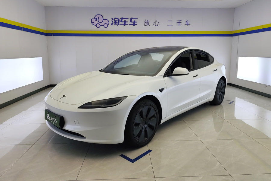 Tesla Model 3 2025 car image 