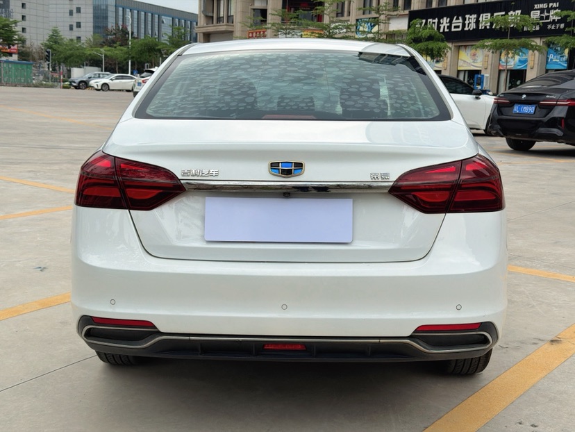 GEELY Emgrand 2019 #8 GEELY Emgrand 2019 car image #8
