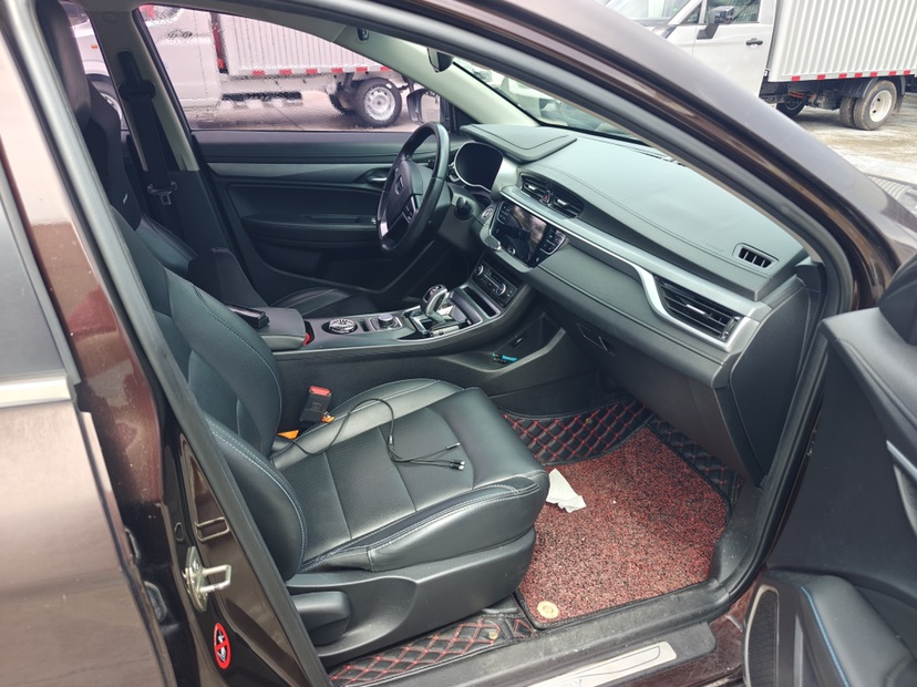 GEELY Emgrand New Energy 2018 #9 GEELY Emgrand New Energy 2018 car image #9
