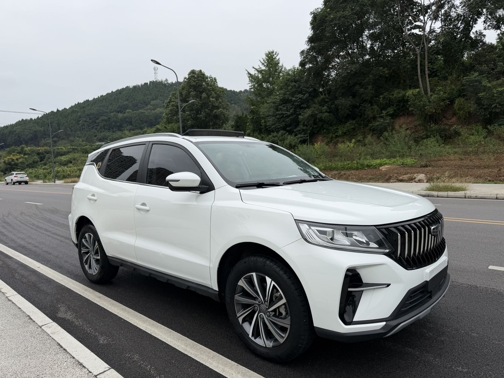GEELY Vision X6 2022 #6 GEELY Vision X6 2022 car image #6