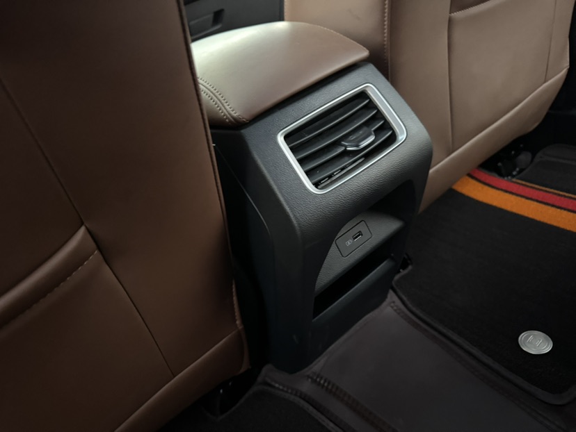 GEELY Vision X6 2023 #17 GEELY Vision X6 2023 car image #17