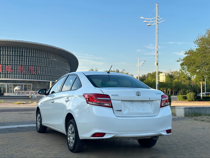 Toyota Vios 2017 car image #6