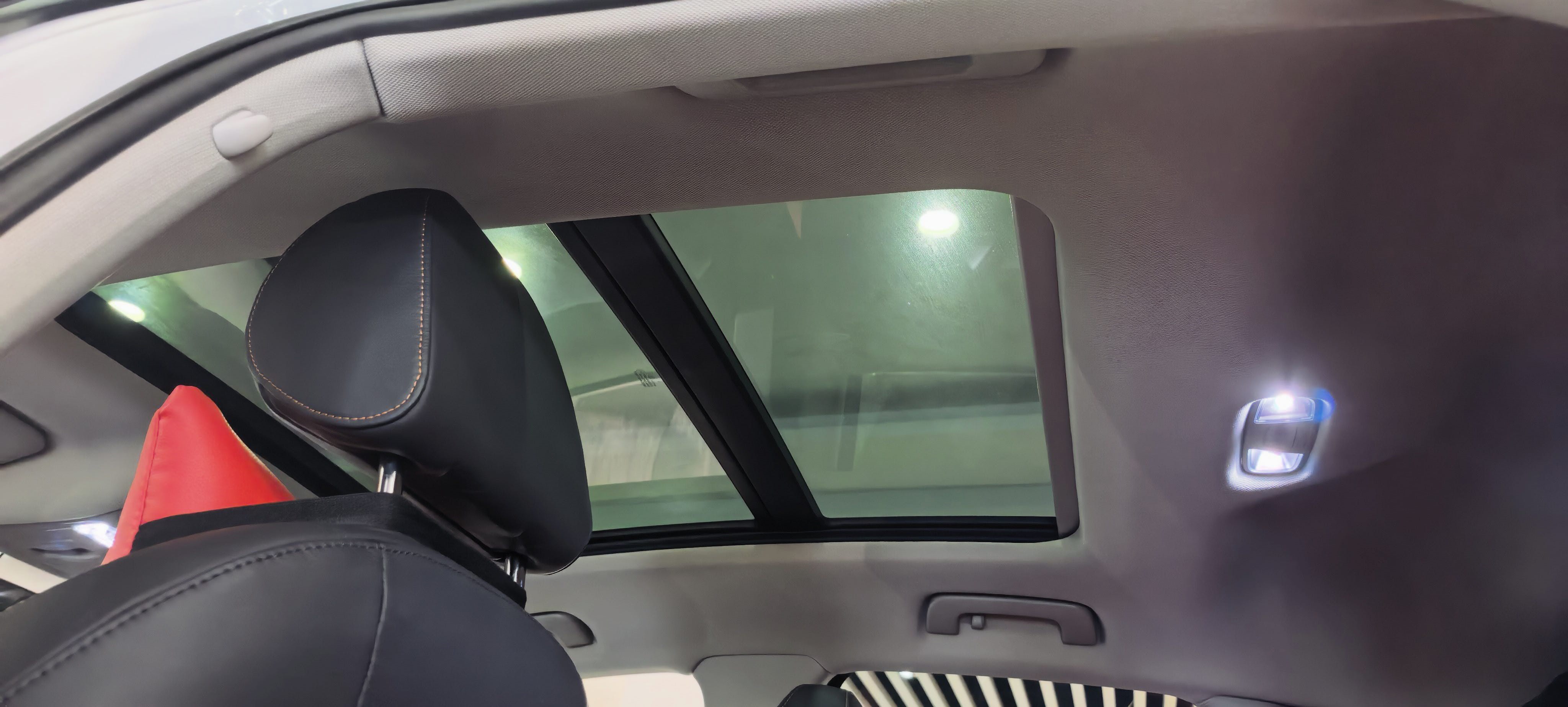Audi Q3 2018 #10 Audi Q3 2018 car image #10