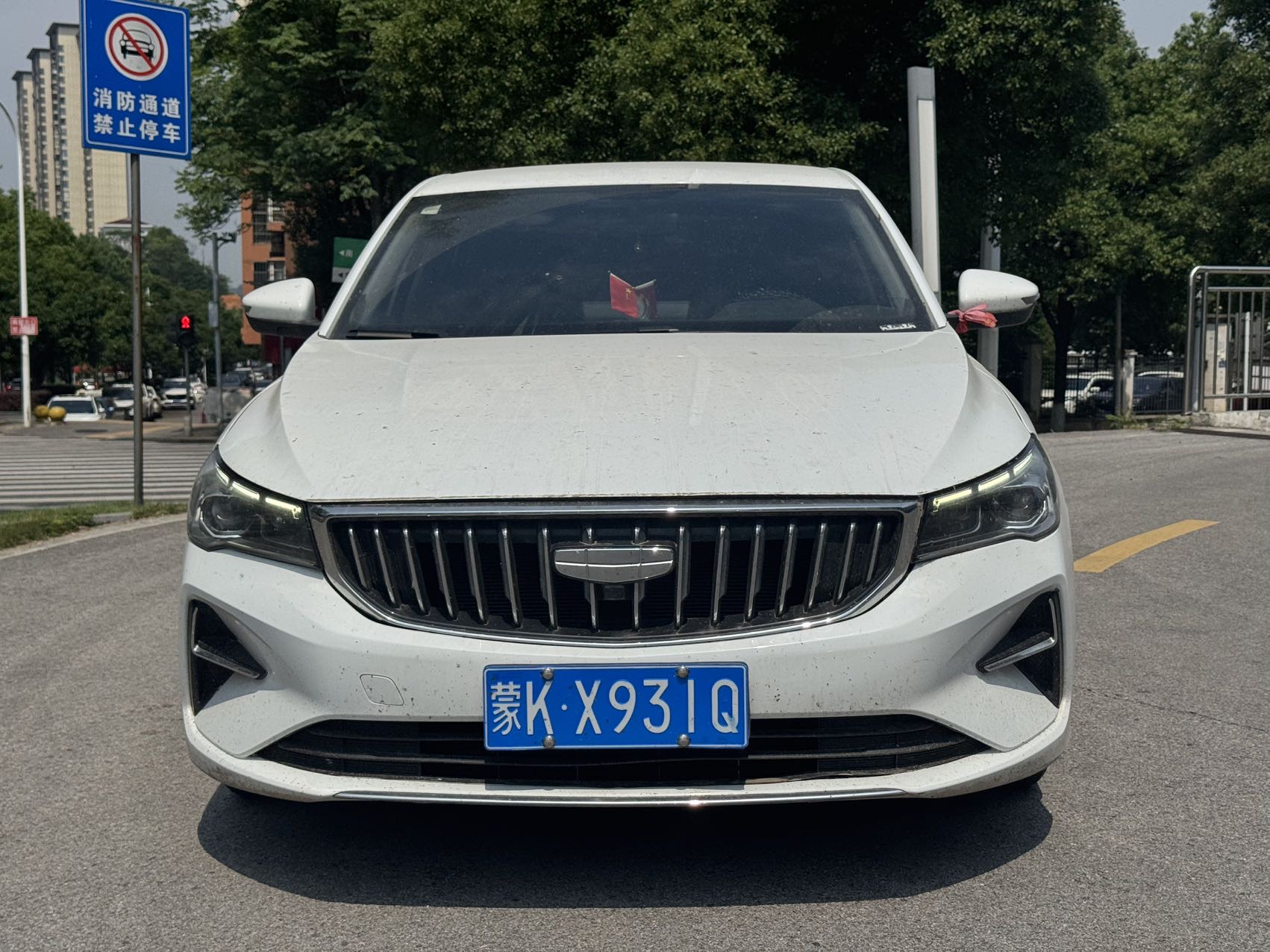 GEELY Emgrand 2024 car image #3