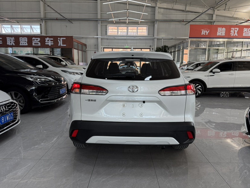 Toyota Corolla Cross 2022 #8 Toyota Corolla Cross 2022 car image #8