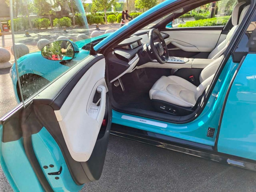 MI SU7 2025 car image #5