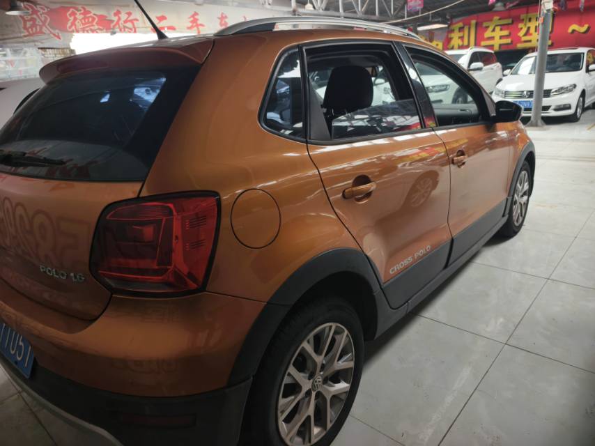 Volkswagen Polo 2015 #4 Volkswagen Polo 2015 صورة سيارة #4