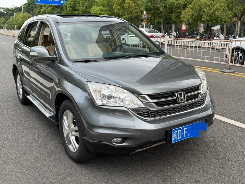 Honda CR-V 2010 car image #2