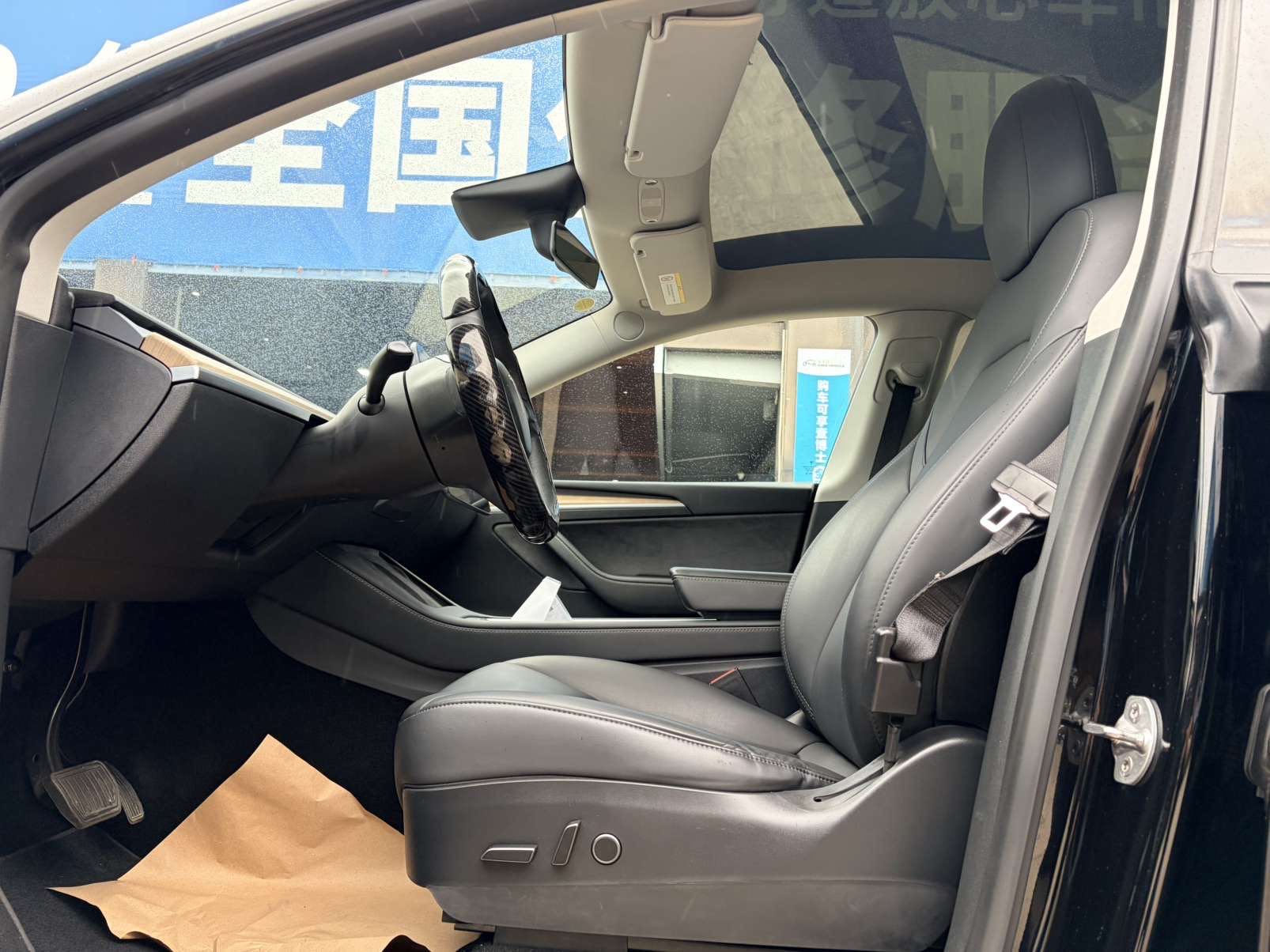 Tesla Model Y 2021 #10 Tesla Model Y 2021 car image #10