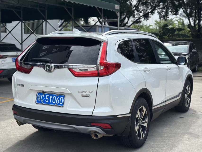 Honda CR-V 2018 #10 Honda CR-V 2018 car image #10