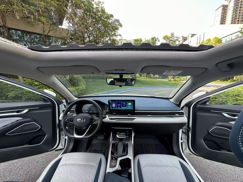 GEELY Emgrand 2022 #5 GEELY Emgrand 2022 car image #5