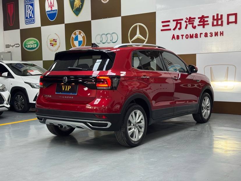 Volkswagen T-Cross 2022 car image #6