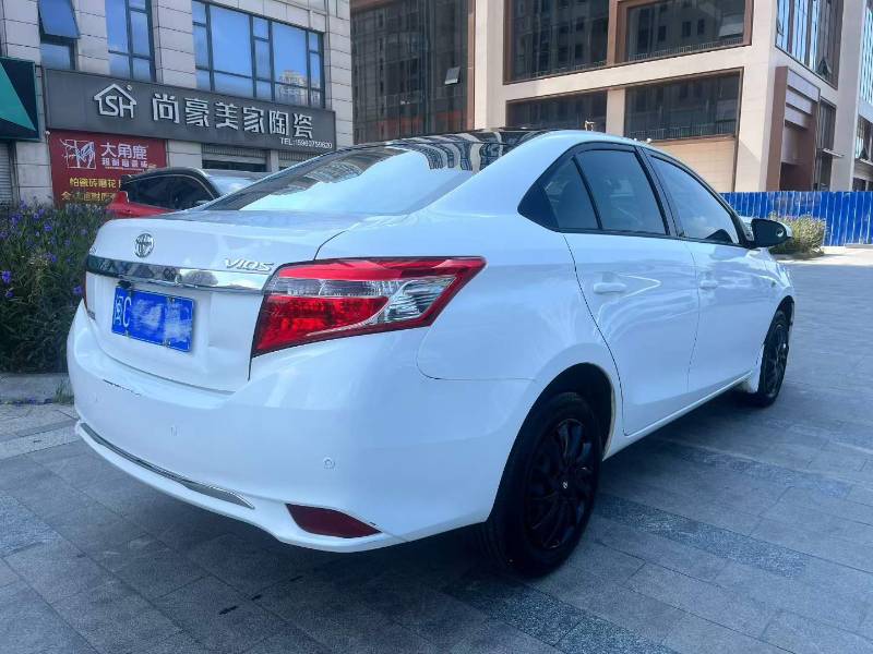 Toyota Vios 2015 car image #7