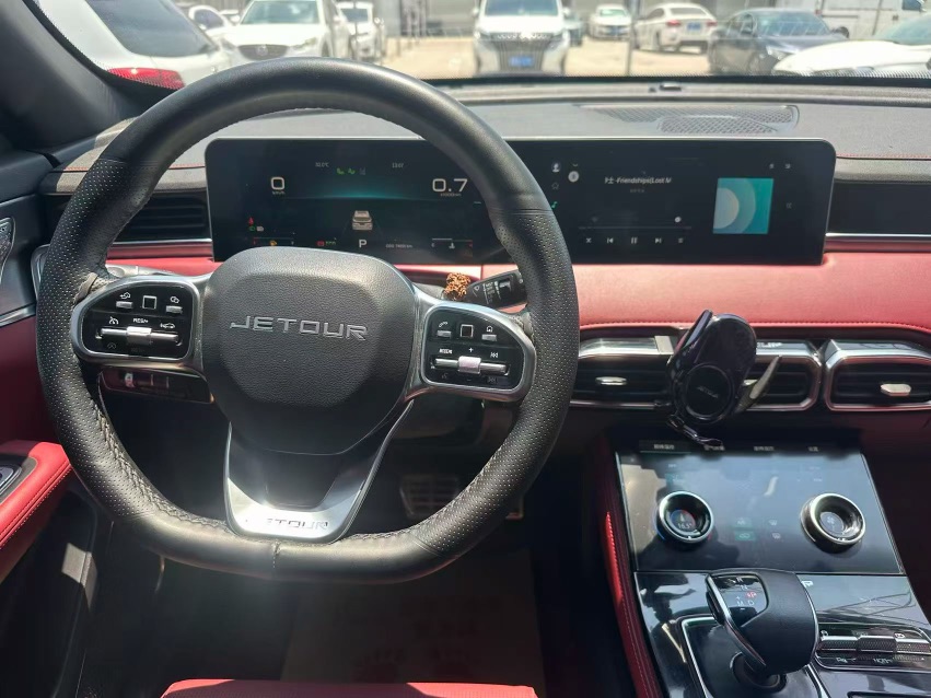 Jetour X70 PLUS 2022 #7 Jetour X70 PLUS 2022 car image #7