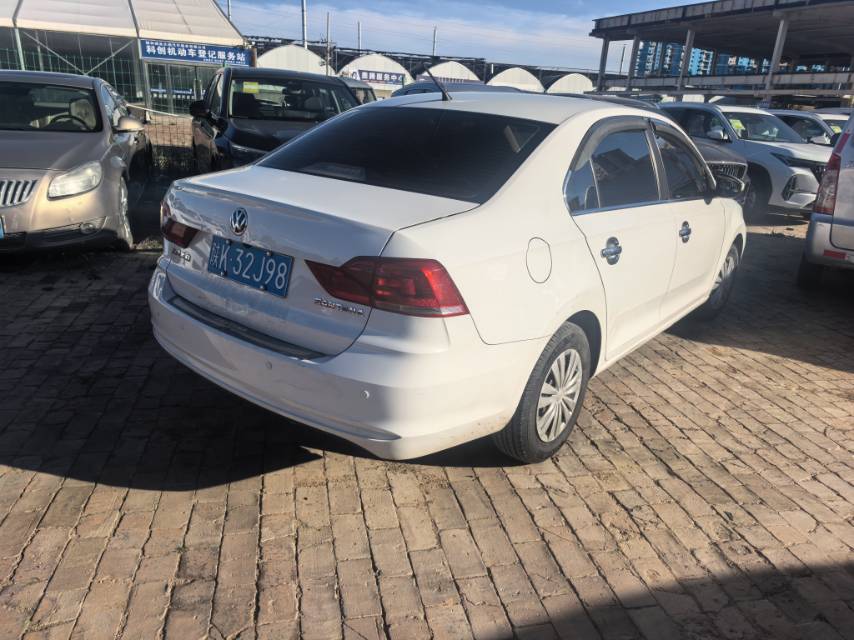 Volkswagen Santana 2021 car image #3