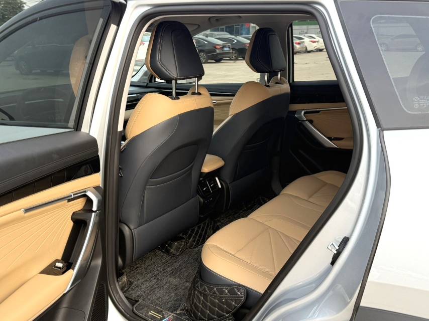 GEELY Boyue L 2023 car image #4