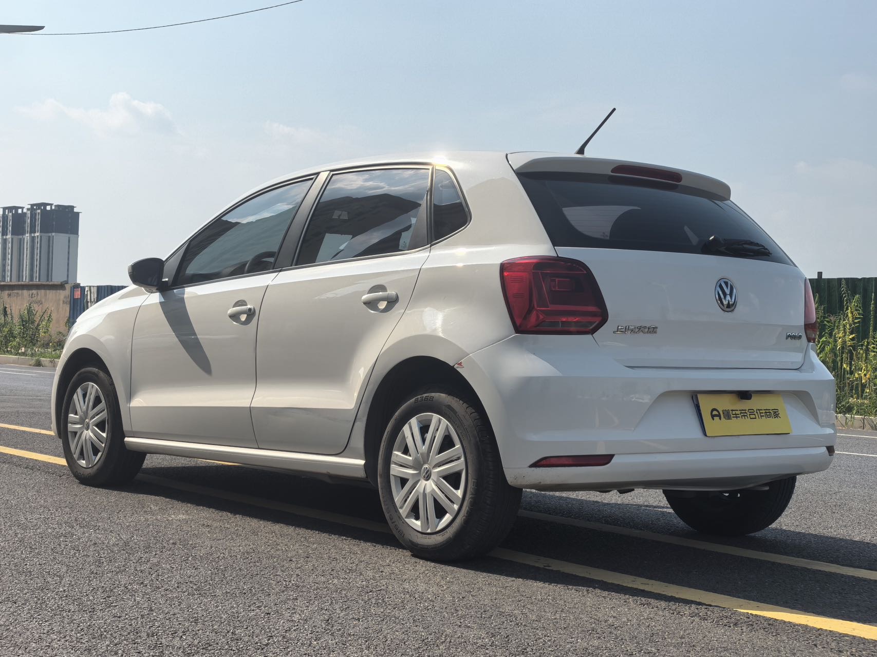 Volkswagen Polo 2016 #9 Volkswagen Polo 2016 car image #9