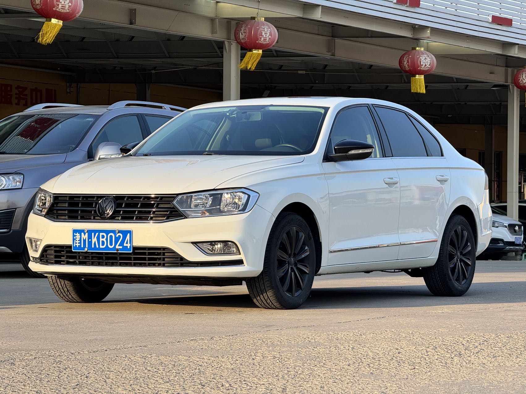 Volkswagen Bora 2016 car image 
