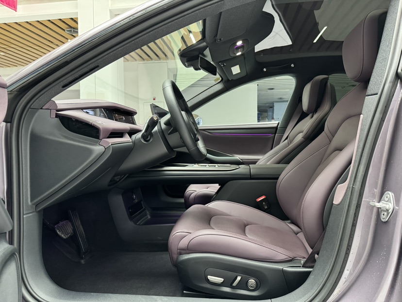 MI SU7 2025 car image #10