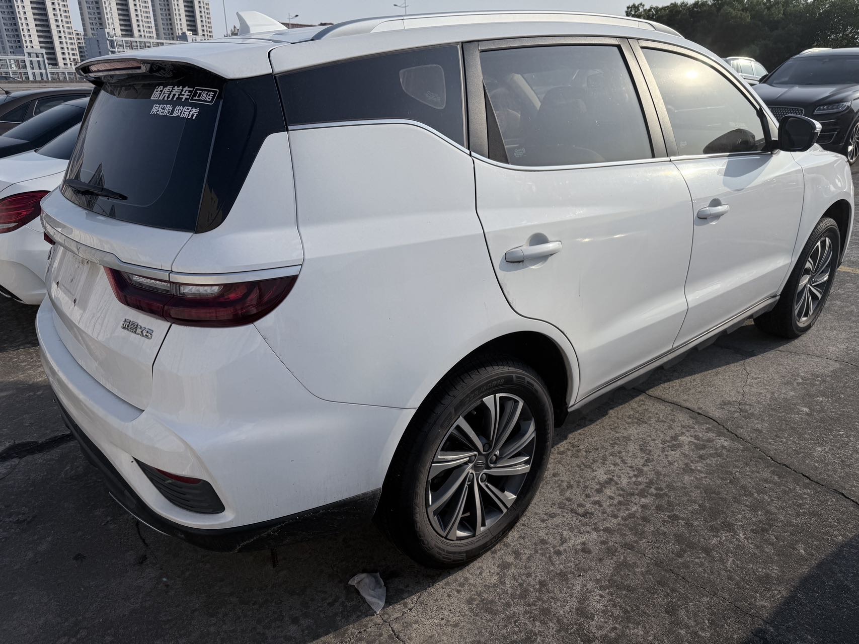 GEELY Vision X6 2020 car image #7