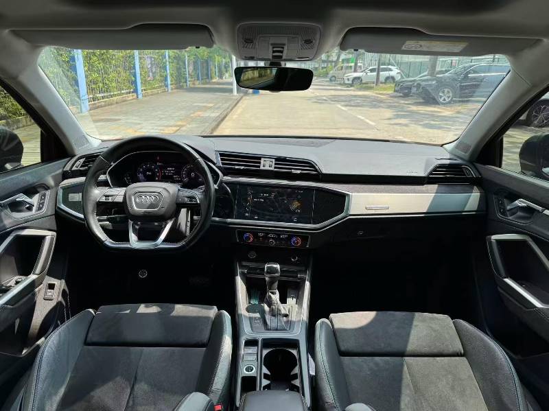 Audi Q3 2020 #5 Audi Q3 2020 car image #5