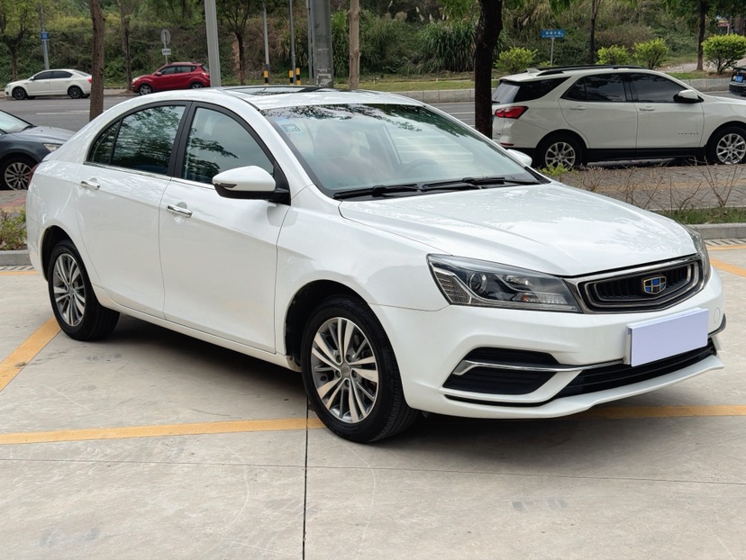 GEELY Emgrand 2019 #3 GEELY Emgrand 2019 car image #3