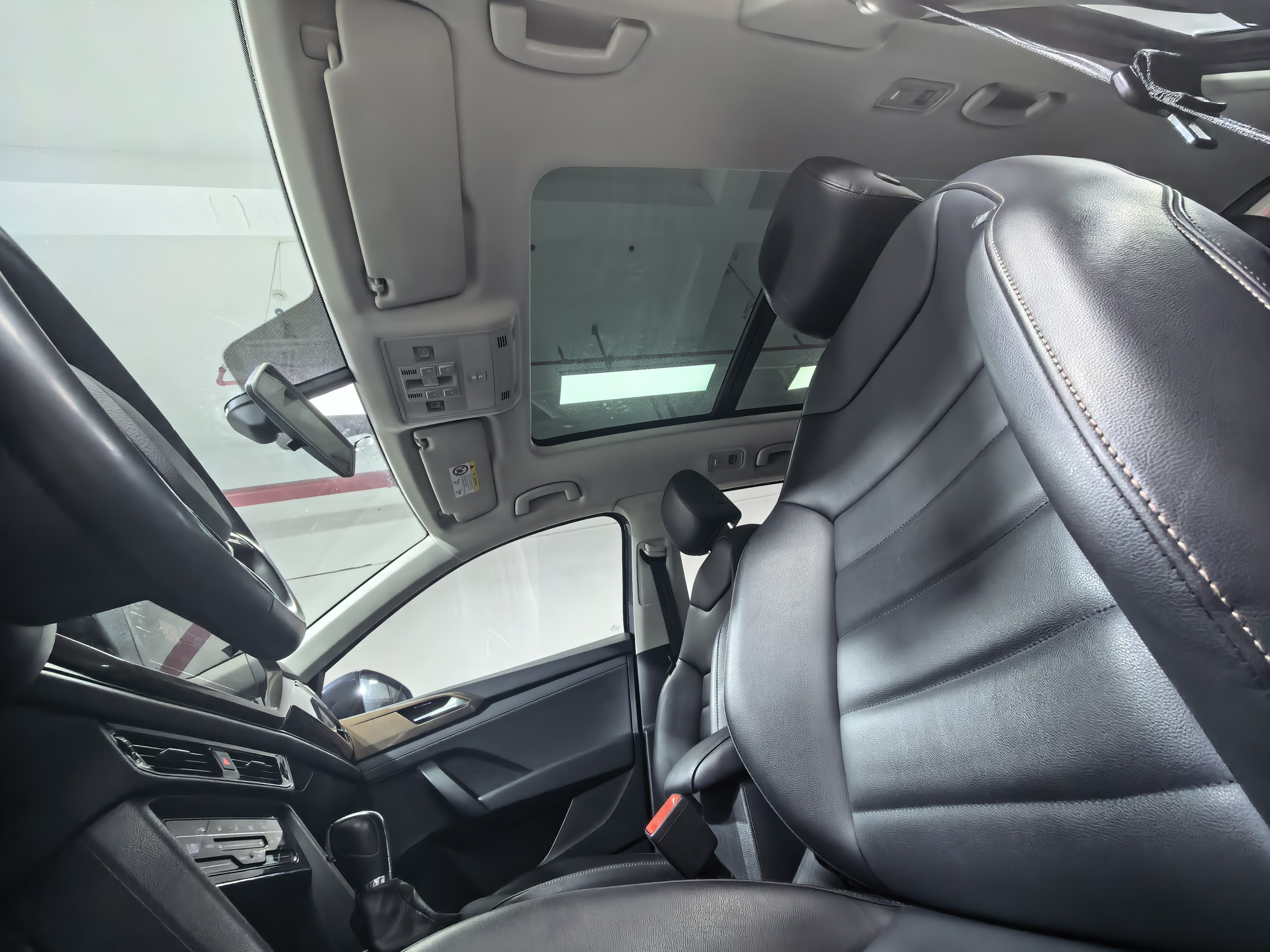 Volkswagen Tharu 2021 car image #10