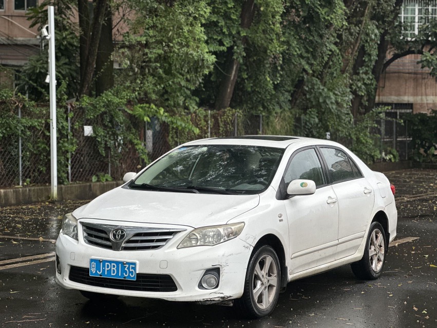 Toyota Corolla 2012 car image #2