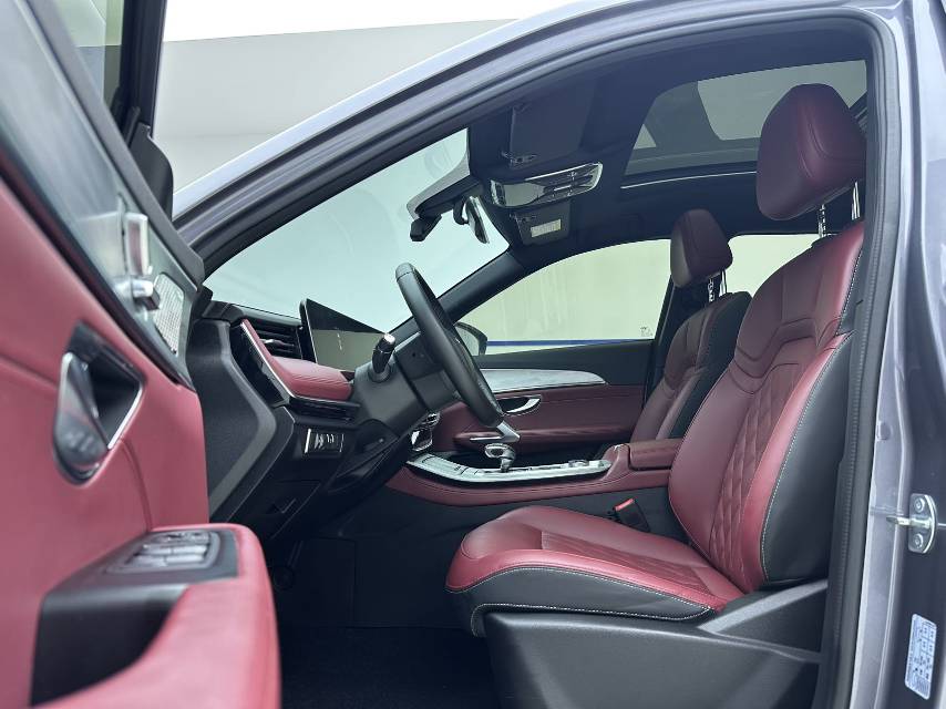 Jetour X70 PLUS 2023 #7 Jetour X70 PLUS 2023 car image #7