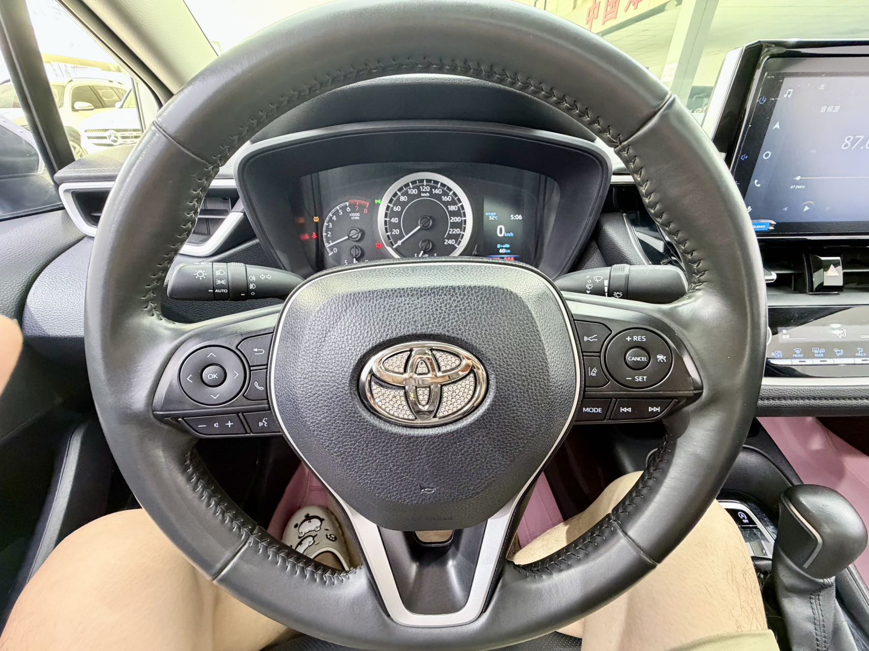 Toyota Corolla 2022 #10 Toyota Corolla 2022 car image #10