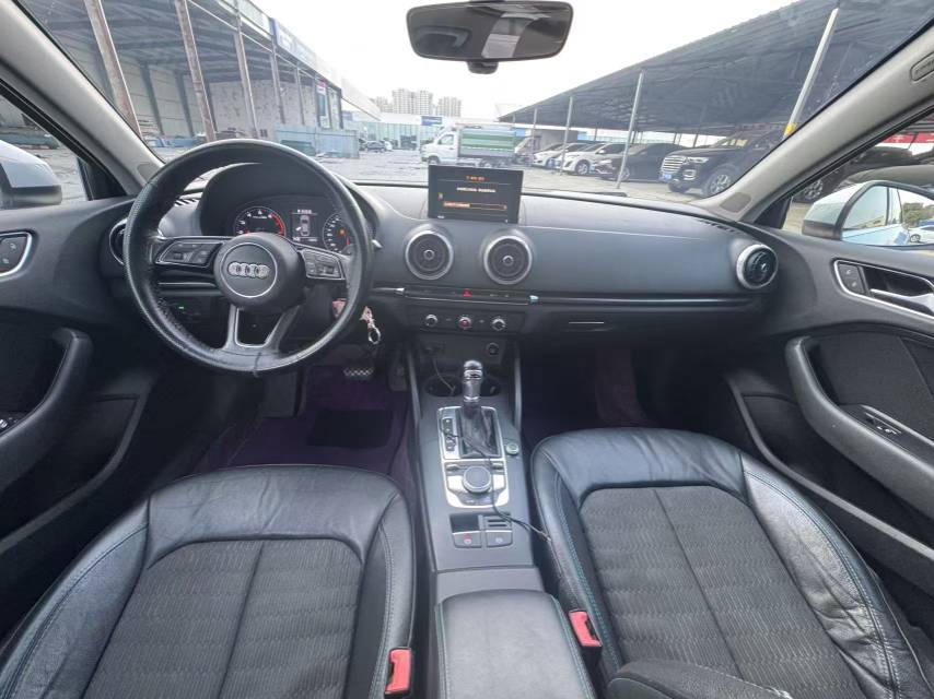 Audi A3 2017 car image #5