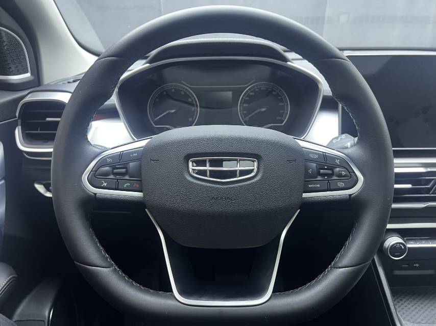GEELY Coolray 2021 #10 GEELY Coolray 2021 car image #10