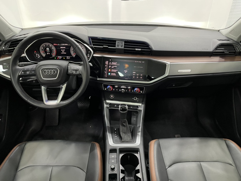 Audi Q3 2022 #5 Audi Q3 2022 car image #5