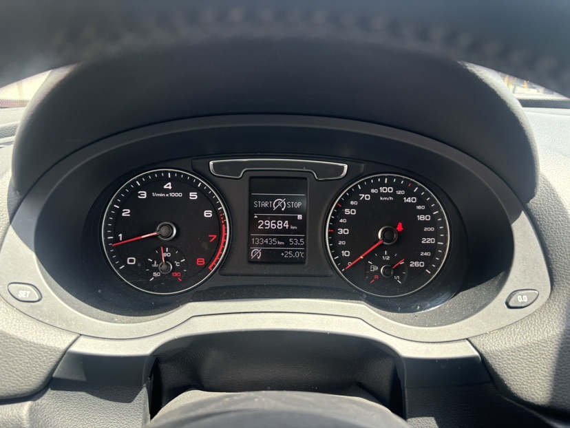 Audi Q3 2019 #3 Audi Q3 2019 car image #3