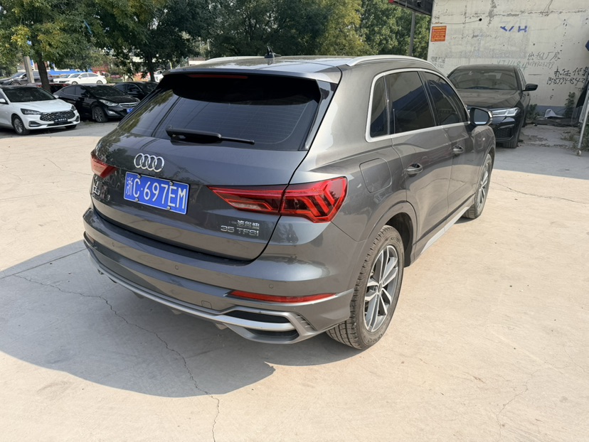 Audi Q3 2023 #4 Audi Q3 2023 car image #4