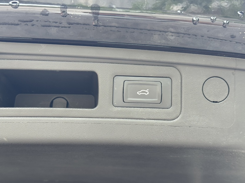 Jetour X70 PLUS 2023 car image #13