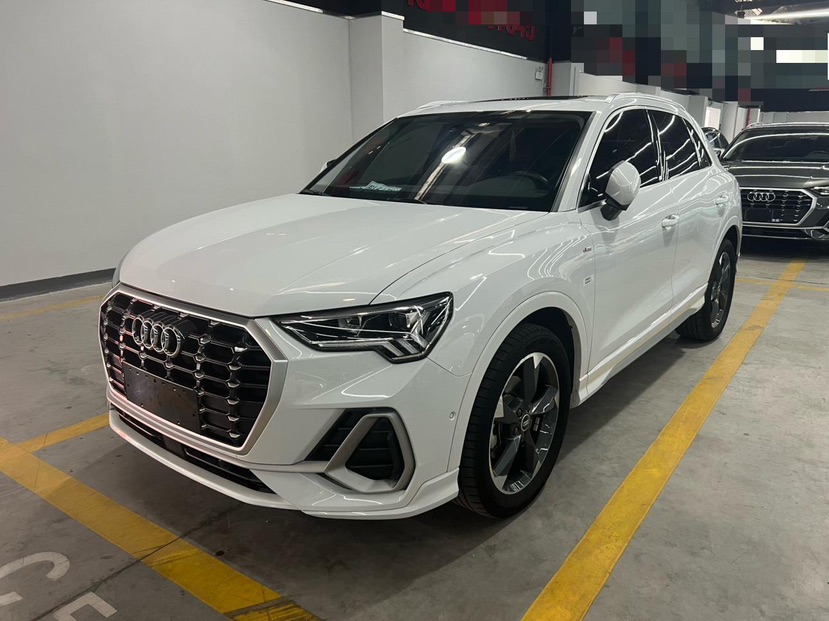 Audi Q3 2022 Audi Q3 2022 car image