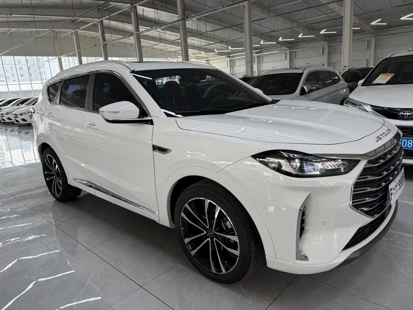 Jetour X70 PLUS 2022 car image #3