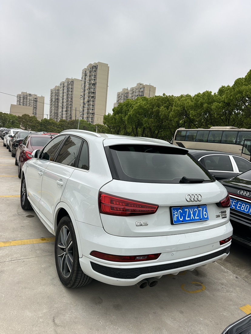 Audi Q3 2018 immagine di auto #3