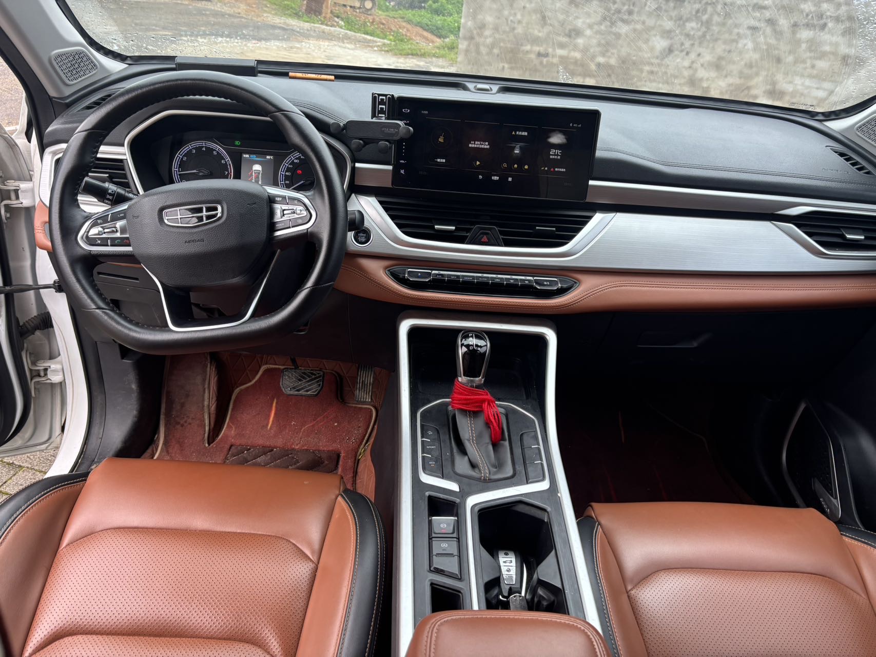 GEELY Vision X6 2020 car image #6