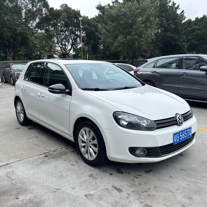 Volkswagen Golf 2014 car image #3
