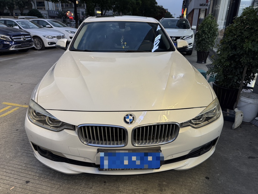 BMW 3 Series 2017 #2 BMW 3 Series 2017 car image #2