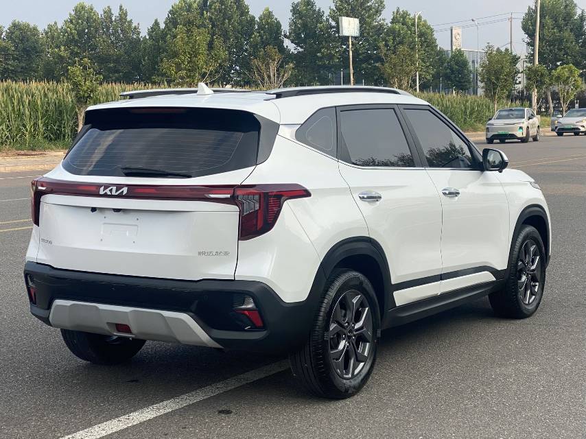 Kia Seltos 2023 #7 Kia Seltos 2023 immagine di auto #7