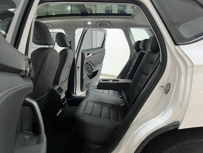 Volkswagen Tharu 2022 car image #7