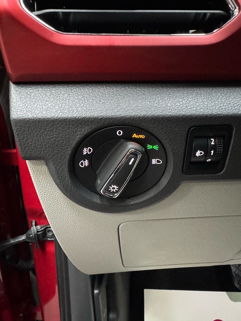 Volkswagen T-Cross 2022 car image #14
