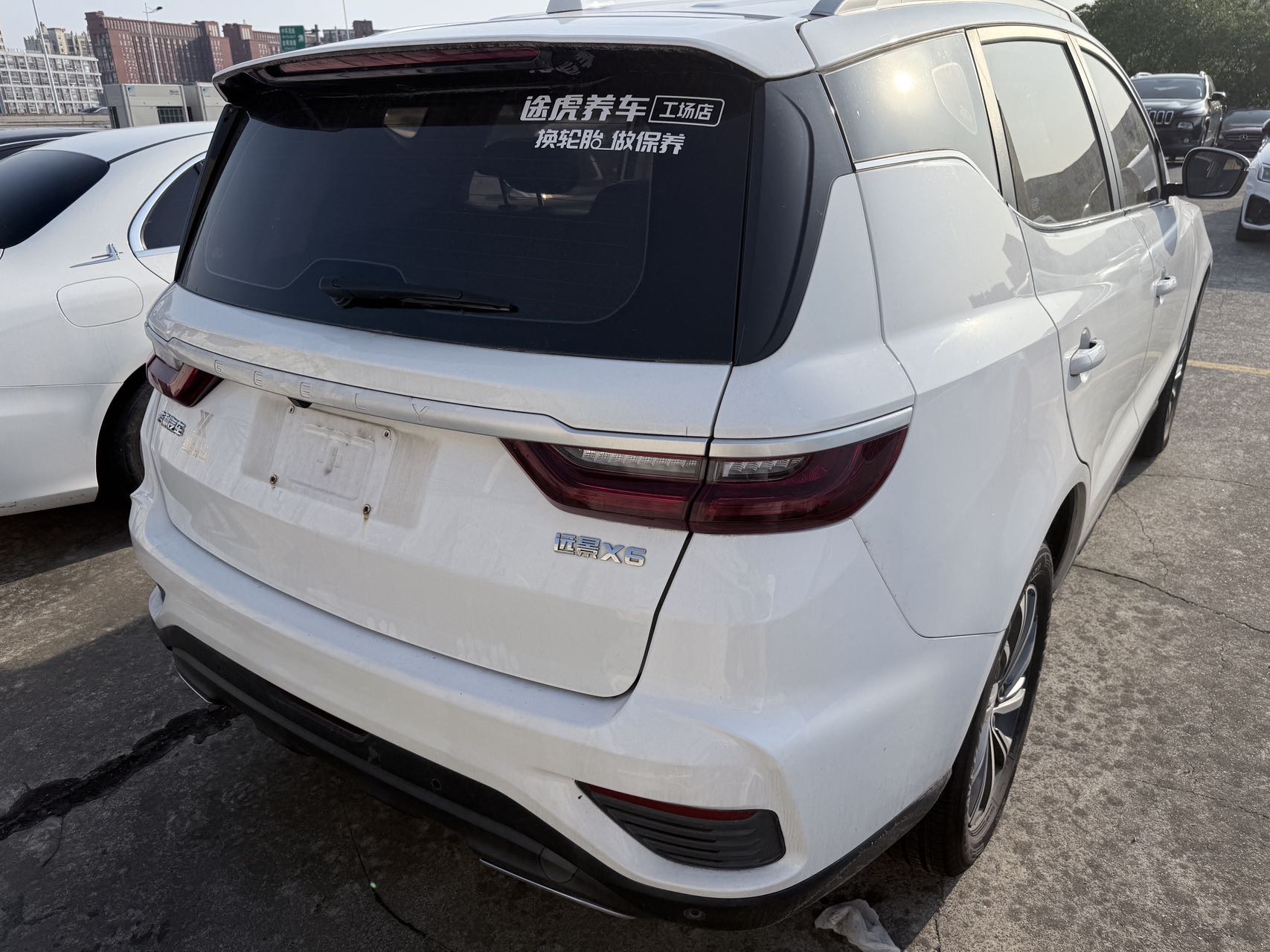 GEELY Vision X6 2020 car image #6