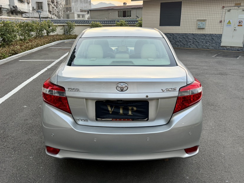 Toyota Vios 2015 car image #8